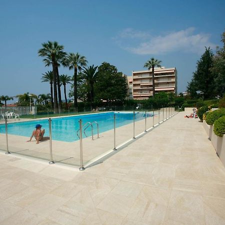 Magniolias - Residence Calme Avec Piscine, Tennis & Jardin Antibes Kültér fotó