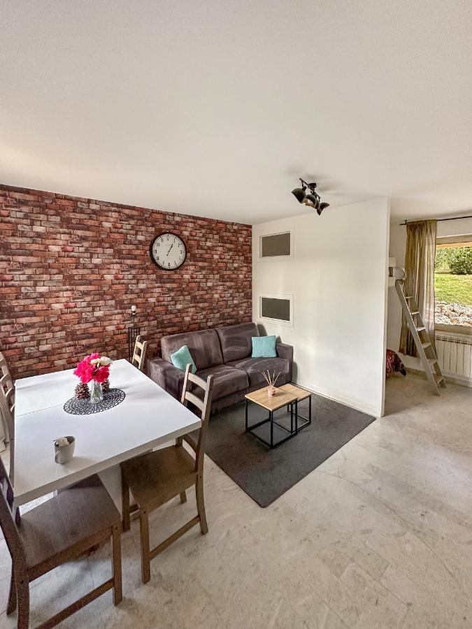 Magniolias - Residence Calme Avec Piscine, Tennis & Jardin Antibes Kültér fotó